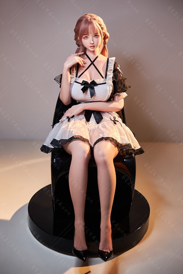 Suzune Kyouka Curvy Silicone Tempt (155cm) – Bezlya Doll - Image 3