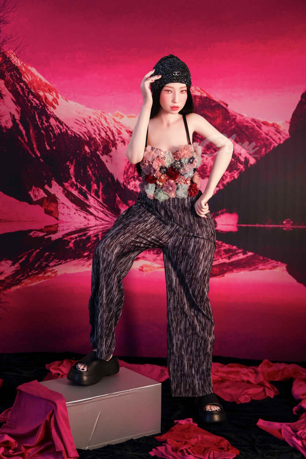 160cm/5ft3 B-cup Silicone Sex Doll – Janice - Image 13