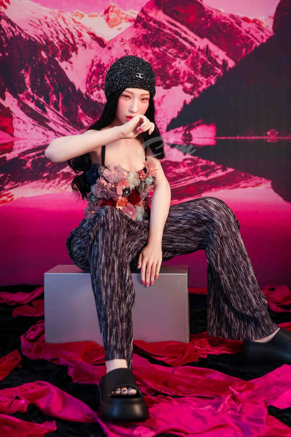 160cm/5ft3 B-cup Silicone Sex Doll – Janice - Image 11