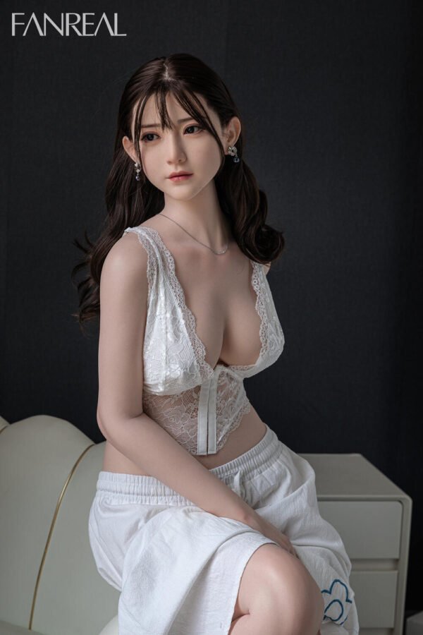 162cm/5ft4 C-cup Silicone Sex Doll – Xue - Image 6