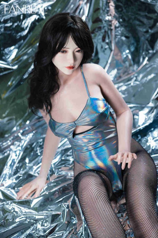 162cm/5ft4 C-cup Silicone Sex Doll – Xue - Image 10