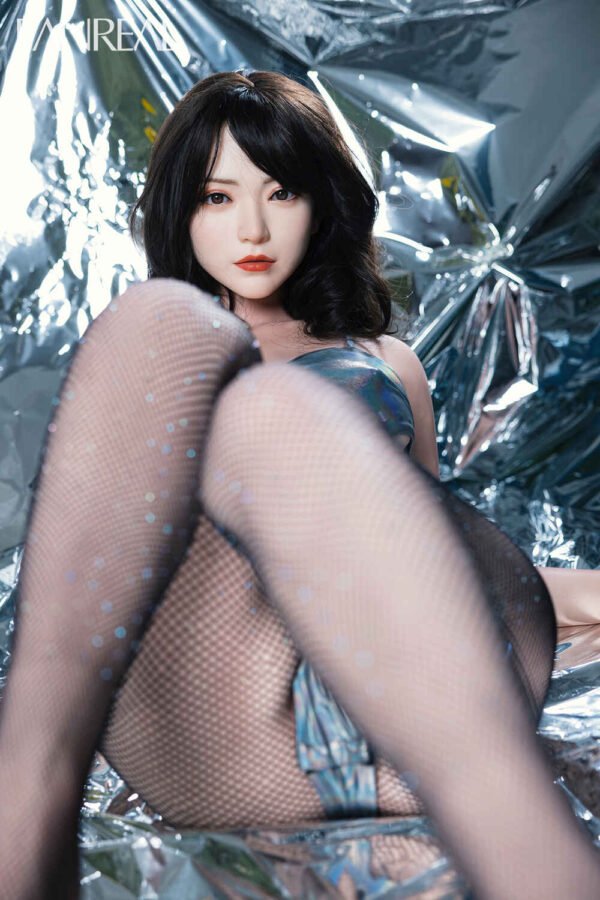 162cm/5ft4 C-cup Silicone Sex Doll – Xue - Image 8