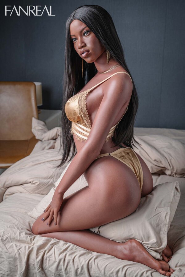 173cm/5ft8 D-cup Silicone Sex Doll – Ellie - Image 10