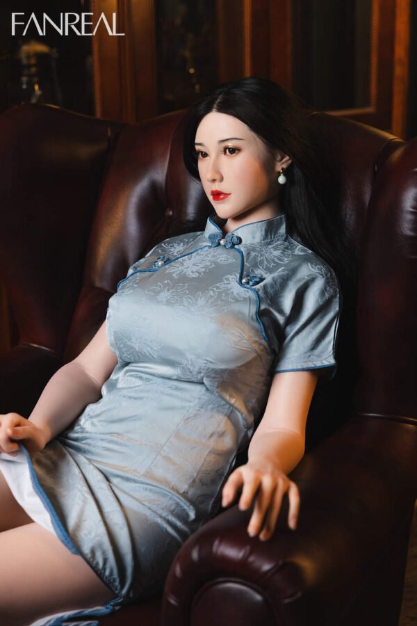 T109cm/3ft7 G-cup Silicone Sex Doll Torso – Vivi - Image 10