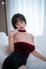 Livi Model 22 Deluxe - 165cm Silicone Sex Doll - Image 2