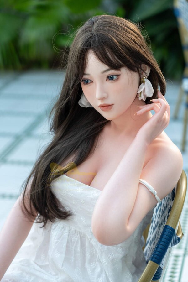 166cm/5ft5 C-cup Silicone Sex Doll – Yolami - Image 4