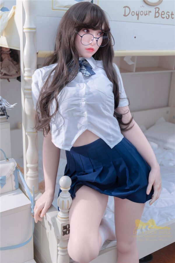 168cm/5ft6 B-cup Silicone Sex Doll – Susie Victor - Image 9