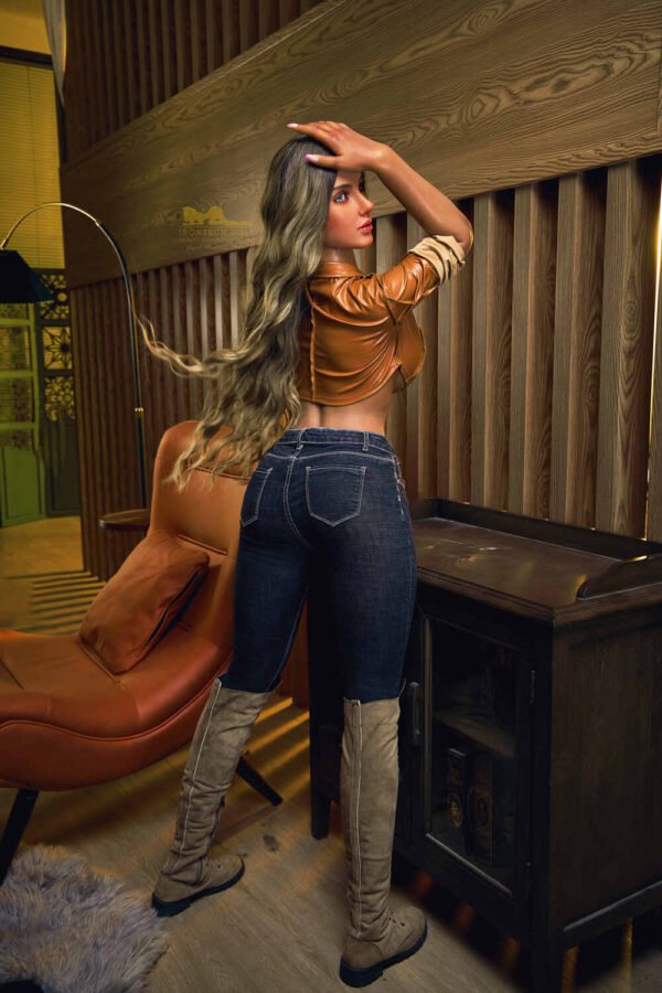 165cm/5ft5 G-cup Silicone Sex Doll – Emily Bart - Image 14